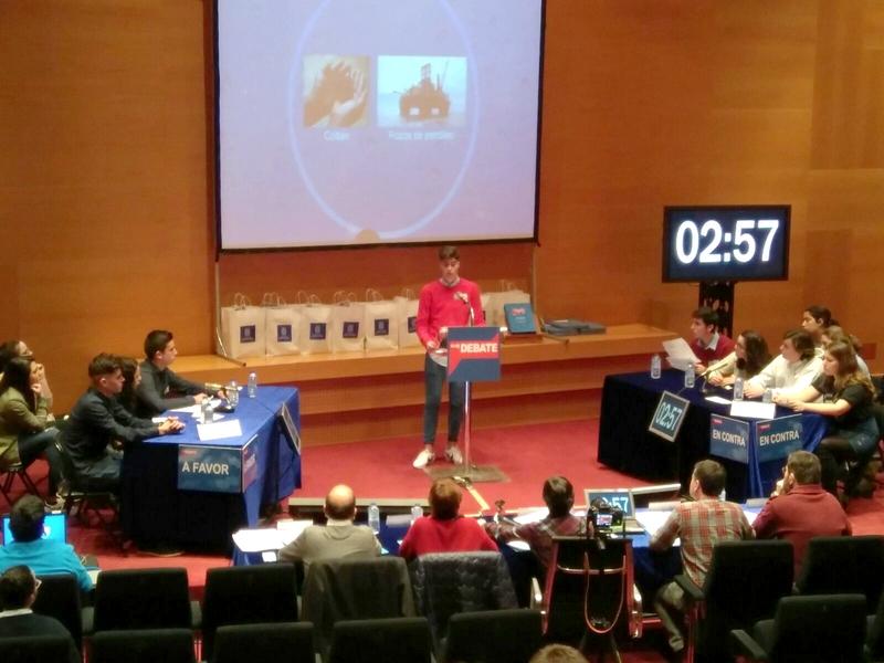 debate060317_2.jpg