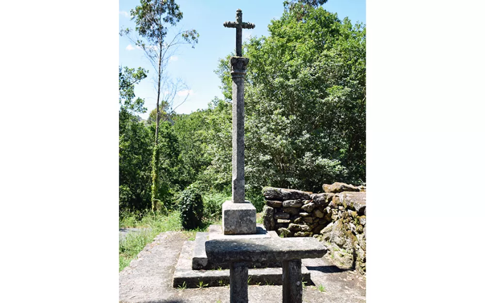 Cruceiro de Arzón