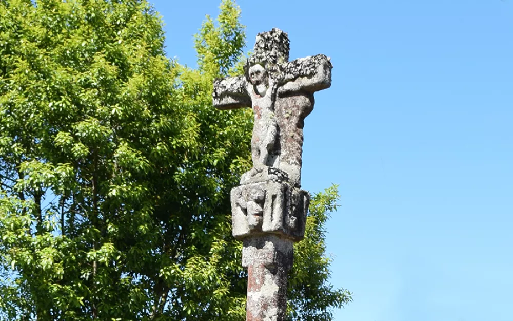 Cruceiro de San Martiño de Broño