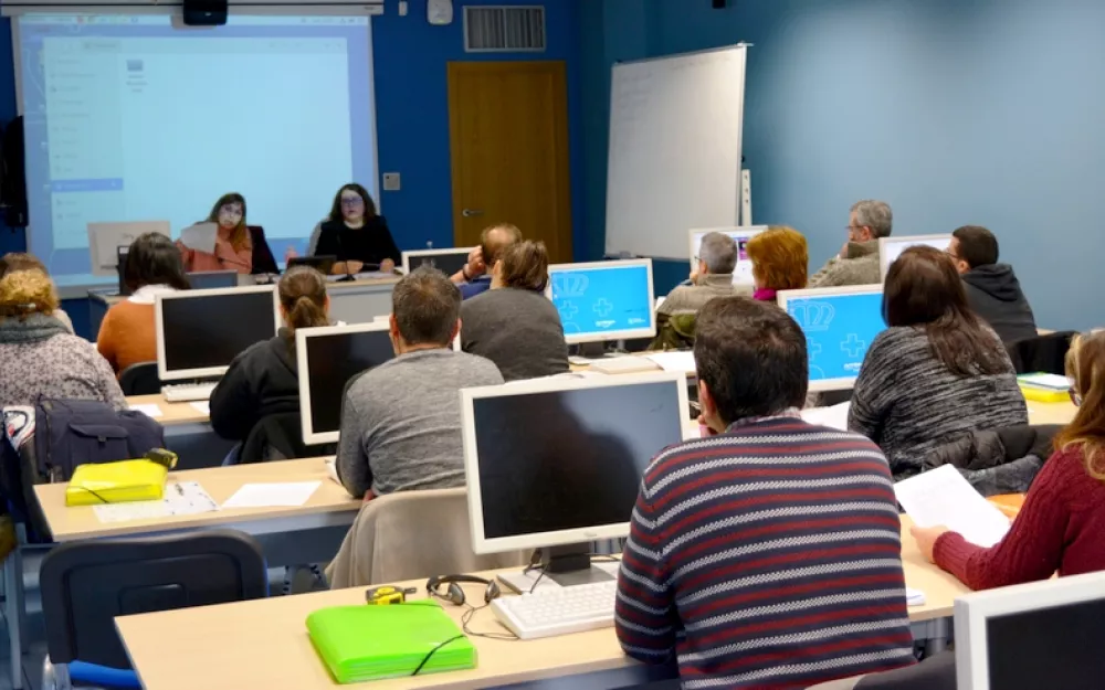 charla0412181.jpg
