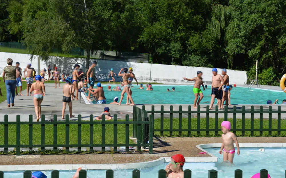 piscina_difuminada.jpg