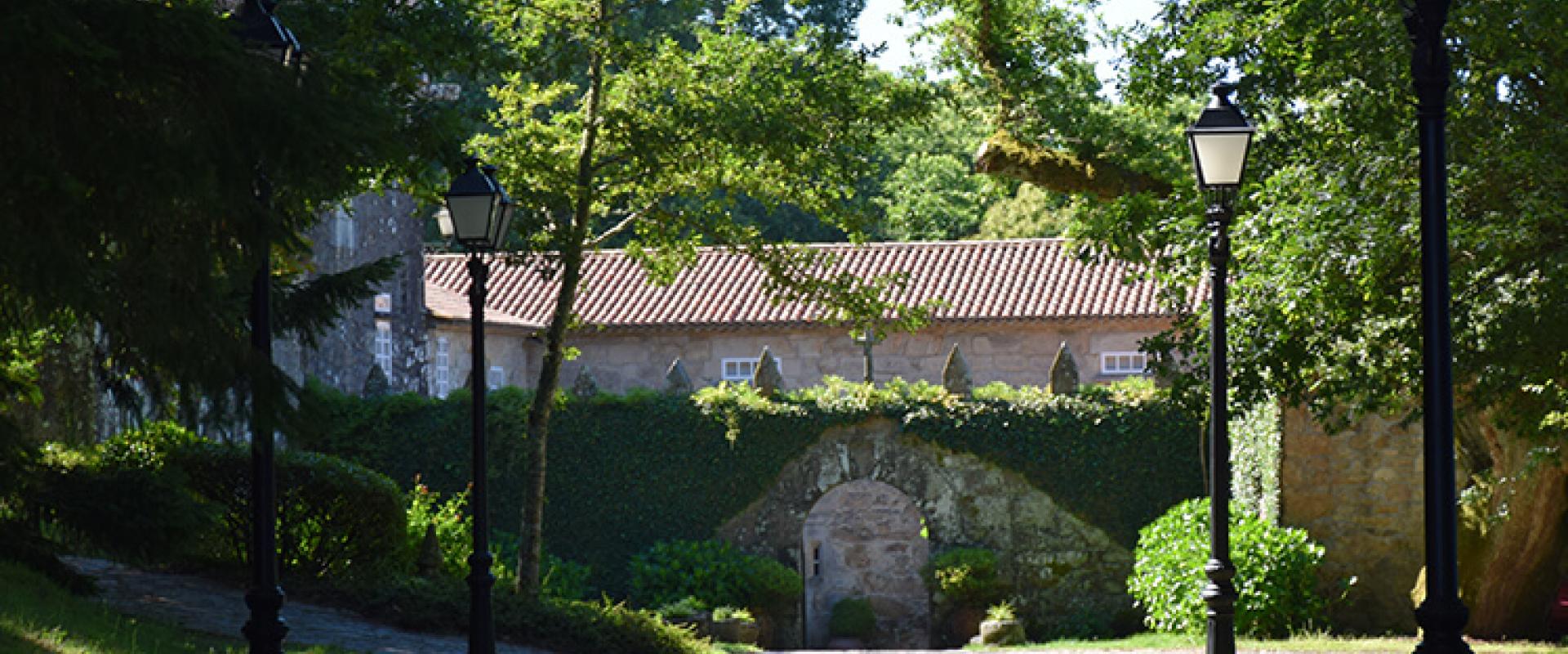 O pazo de Albariña, de Varela ou do Capitán, Chancela (Logrosa)