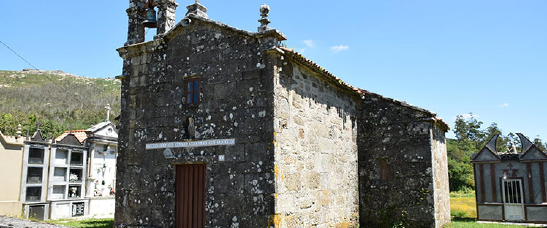 Capela do Evanxeo, Lueiro