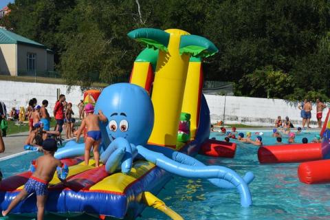 piscina020617.jpg